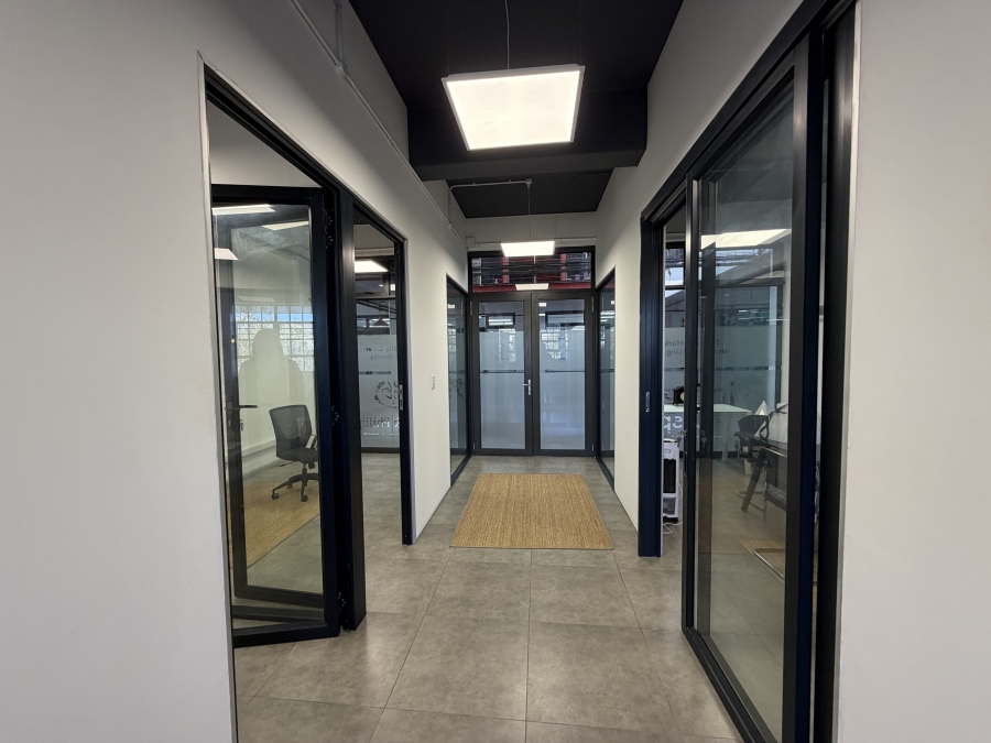 To Let Commercial Property for Rent in Woodstock Western Cape